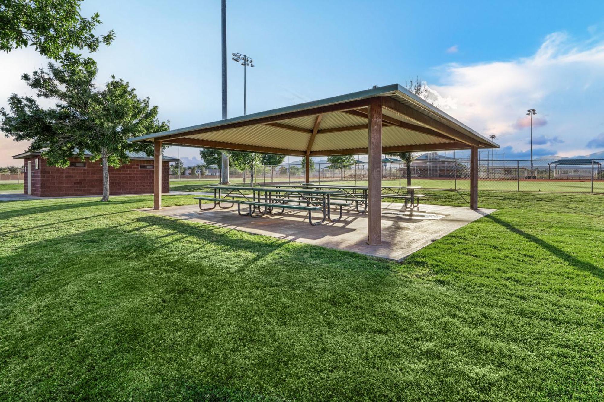 Pv 99 Private Hot Tub, Ping Pong Table, Xbox X Series And Resort Amenities Santa Clara Exterior foto
